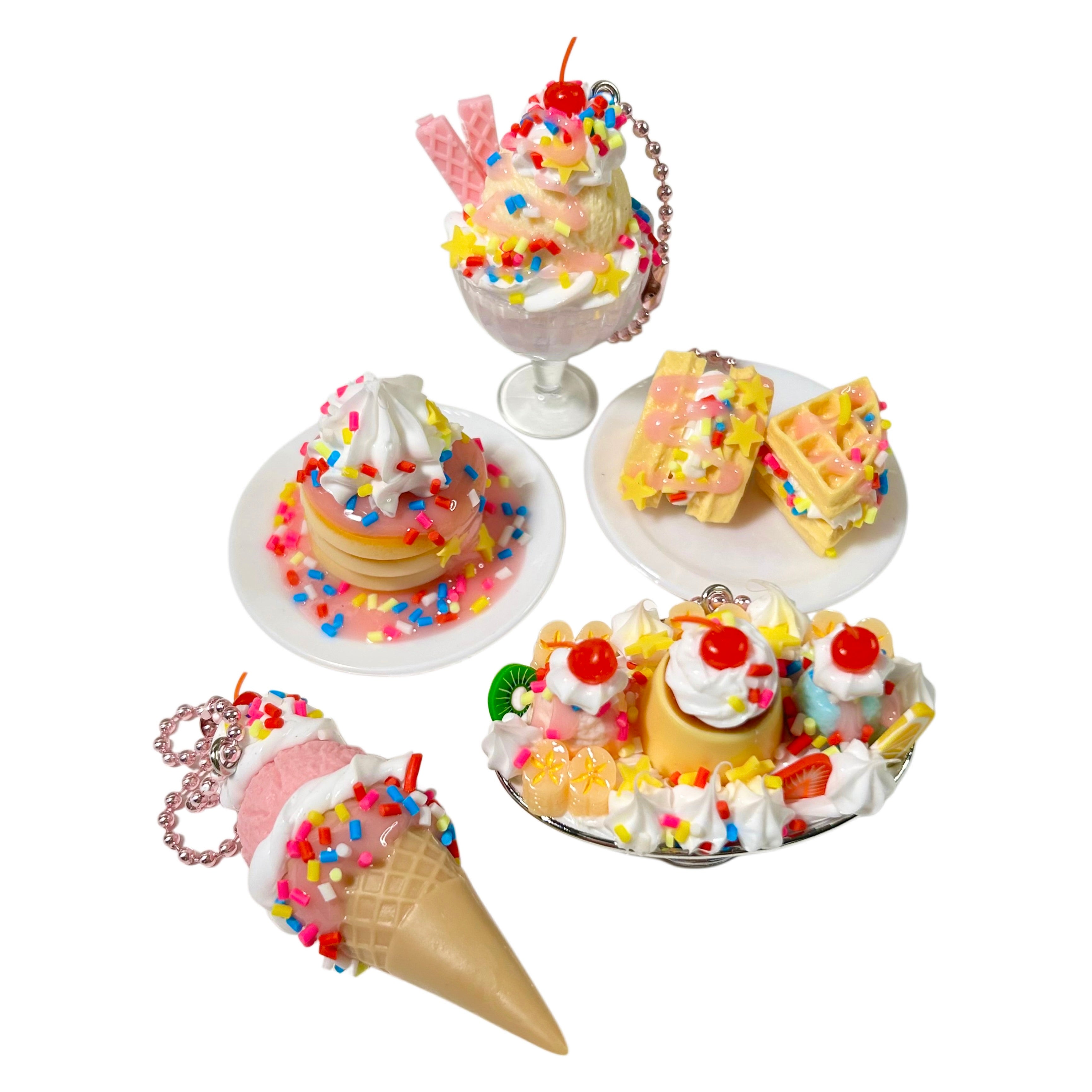 Ultra Umai Series Sprinkle Holic Gashapon Keychain