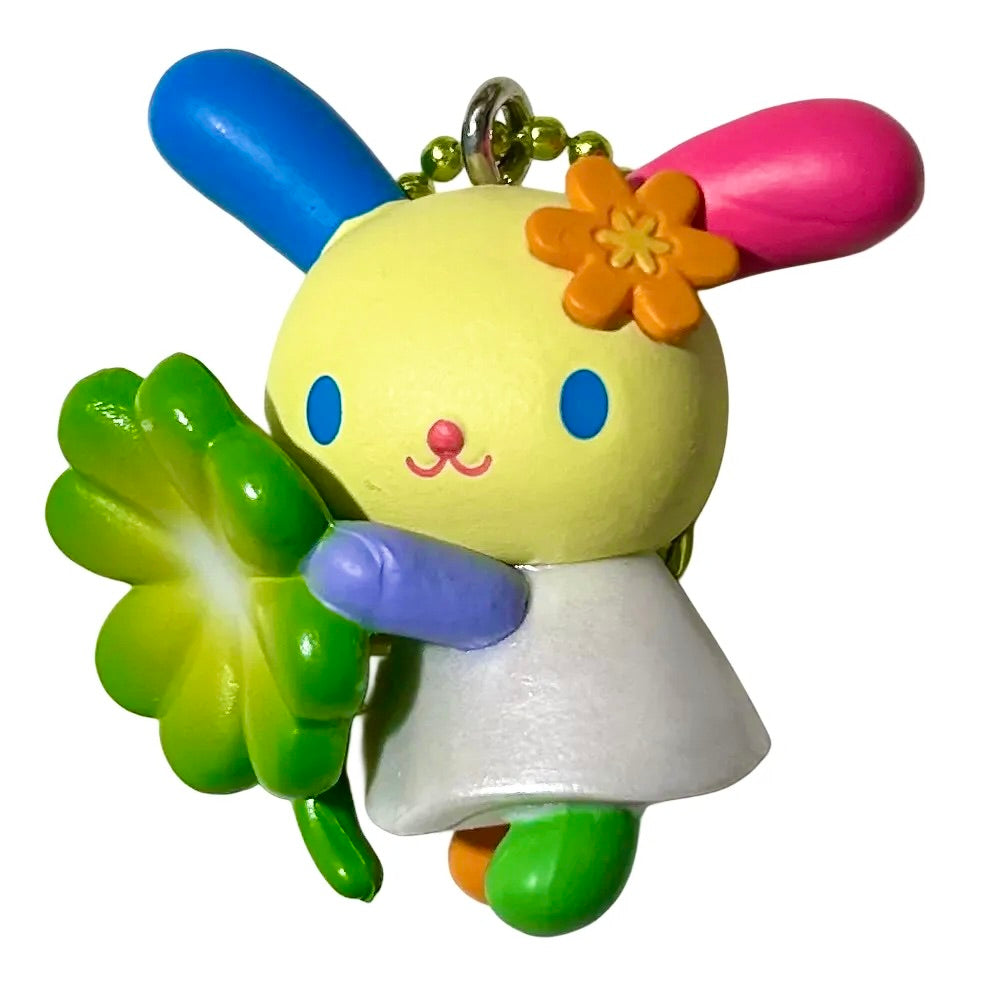 Clover Huggers Sanrio Characters Gashapon Keychain