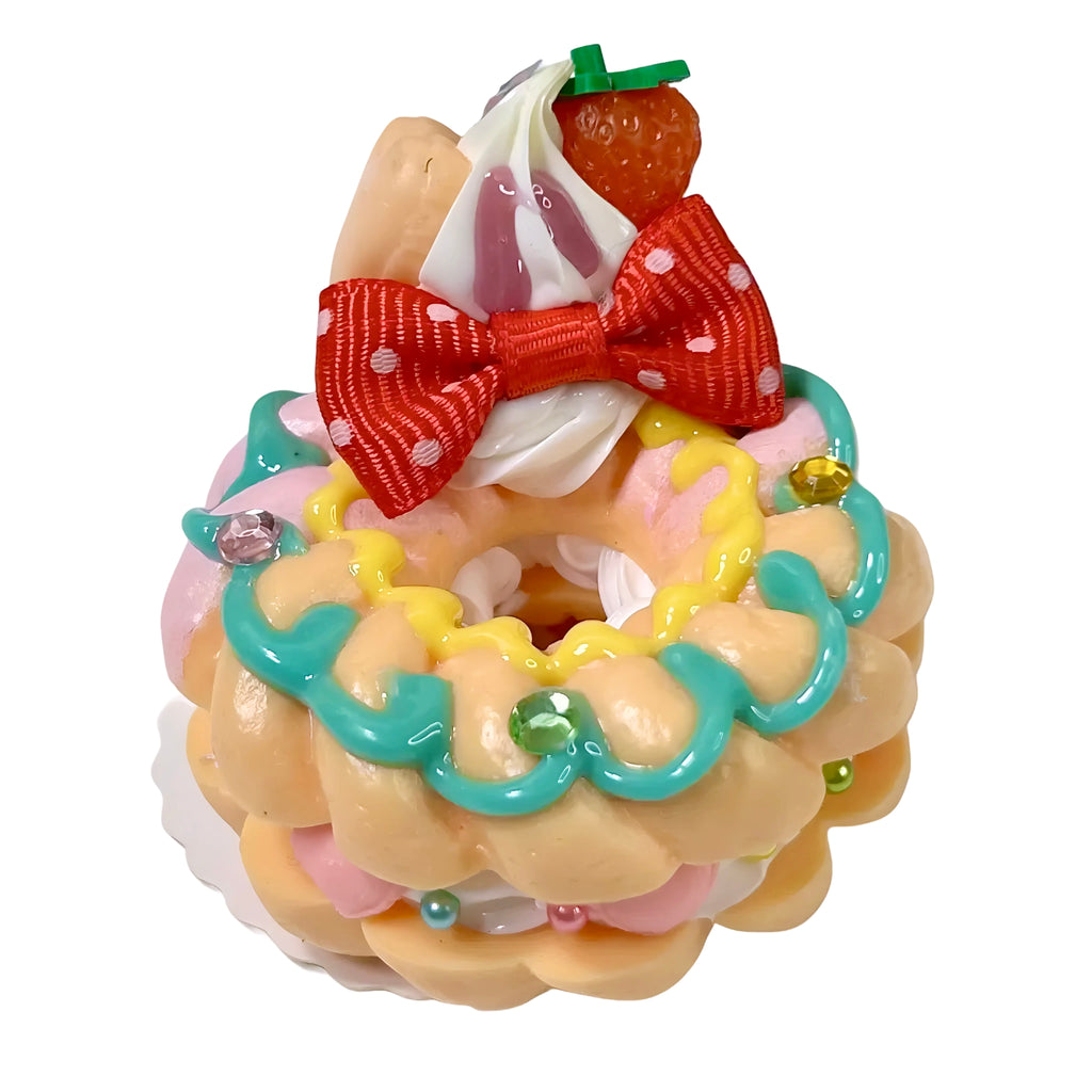 Creme Filled Donut Luxurious Decoden Sweets Gashapon Keychain