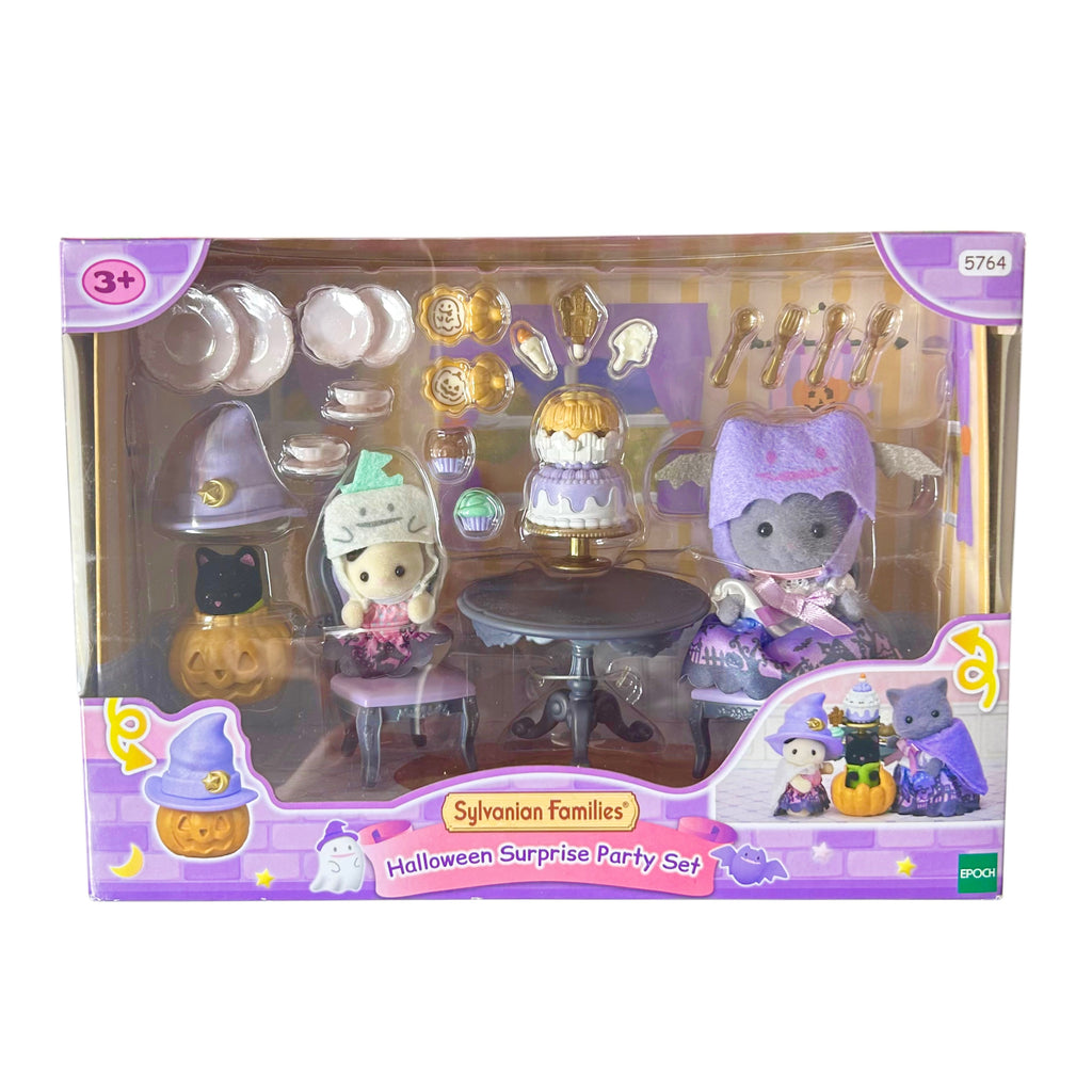 Sylvanian Families Halloween Surprise Party Set
